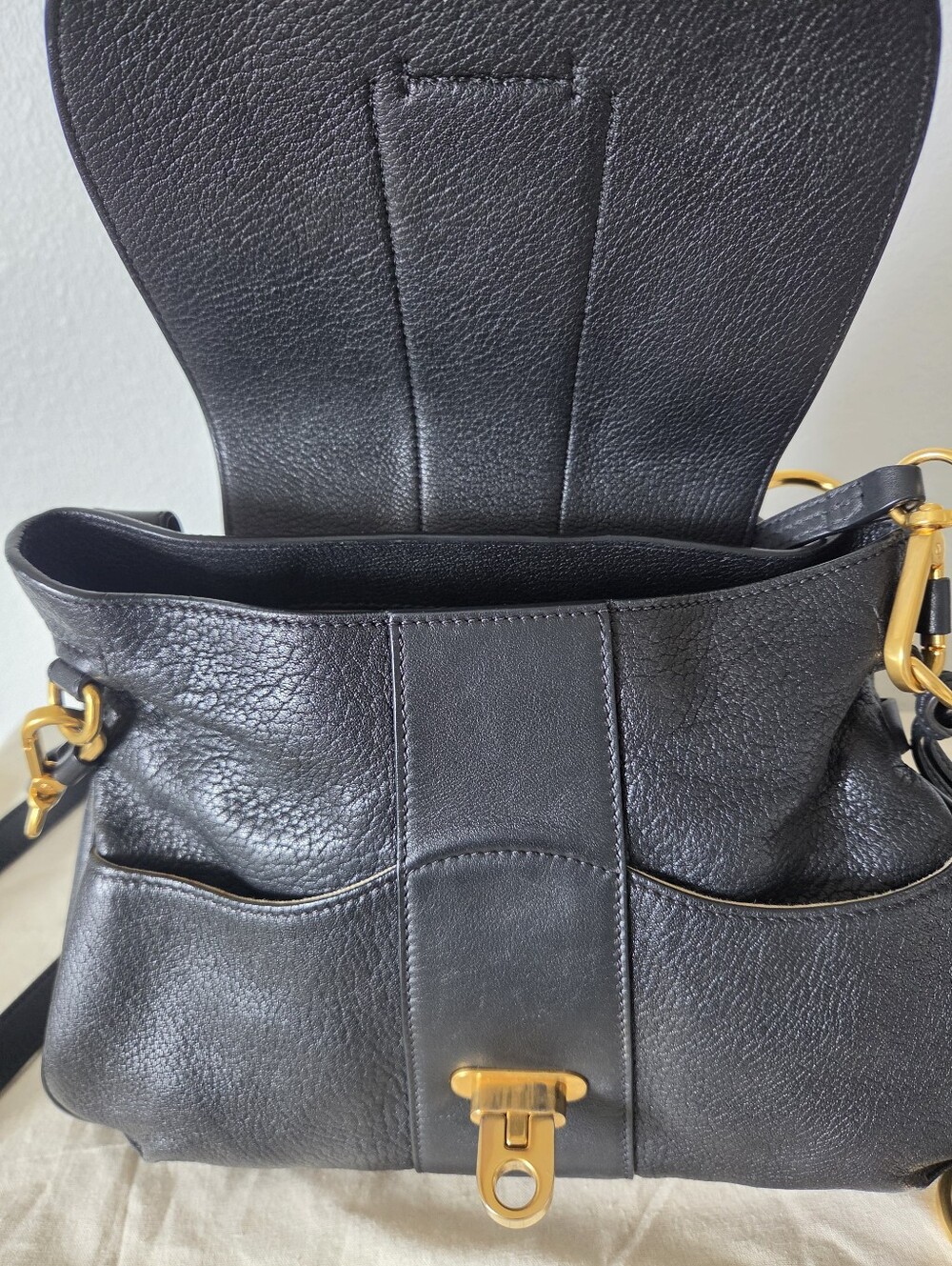 Chloe Black Lexa Crossbody Bag Leather Small Aged Gold Hardware - Picture 6 of 16